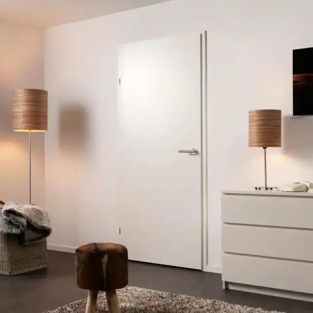 Afgelakte opdekdeuren